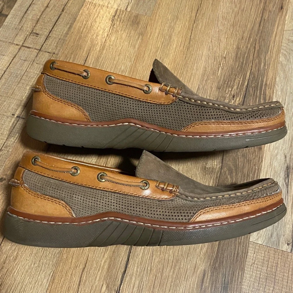 Tommy Bahama Mens 8M DK Olive Perforated Leather Boat Shoes Loafers Moccasins‎
